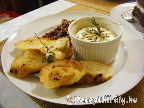 Sült camembert rozmaringos kenyérrel