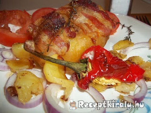 Baconba tekert töltött krumpli