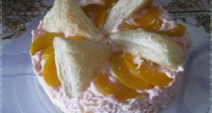 Barackos rizses tejszínhabos torta
