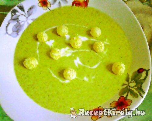 Brokkolikrémleves