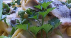 Gombás tortellini fehérboros heringfilével medvehagymával