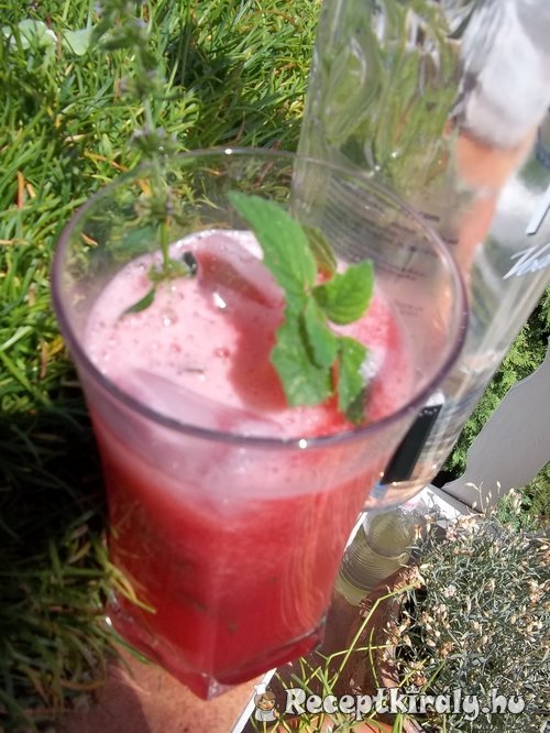 Görögdinnye koktél vodkával