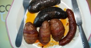 Hurka kolbász baconos krumplival