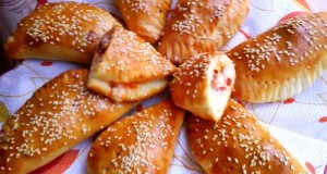 Kolbászos krémsajtos batyuk