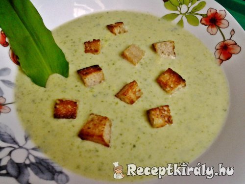 Medvehagyma krémleves