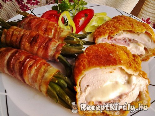 Mozzarellával baconnel töltött csirkemell baconös zöldbabbal 1