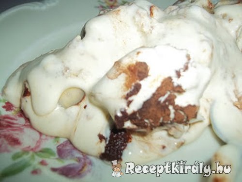 Rumos tiramisu mandulával