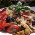 Spagetti Puttanesca con vino rosso