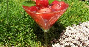 Strawberry vodka cocktail