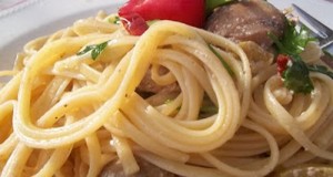 Szicíliai két gombás spagetti fehérborral