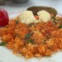 Vörösboros bácskai rizseshús vegyes savanyúsággal