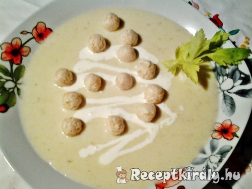 Zellerkrémleves