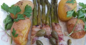 Zöldspárga sonka és baconköntösben petrezselymes újkrumplival
