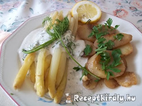 Fehérspárga fehérboros kapros szósszal petrezselymes krumplival