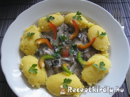 Gombamártás