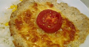Mozzarellával és paradicsommal sütött csirkelángos
