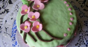 Cseresznyevirágos torta