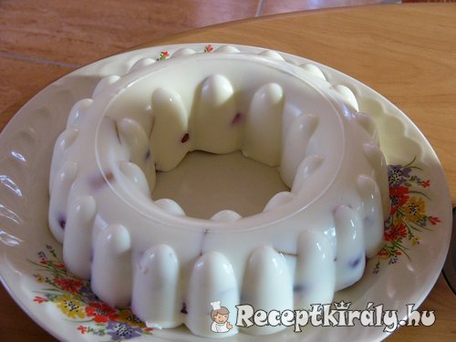 Egyszerű joghurt torta