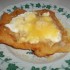 Fokhagymás tejfölös sajtos lángos