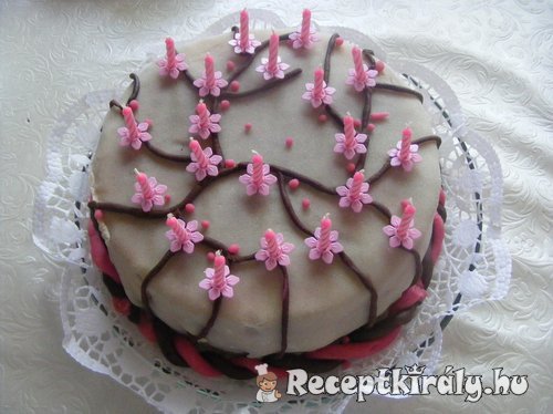 Marcipános puncs torta