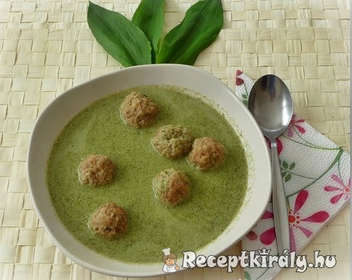 Medvehagymaleves húsgombóccal