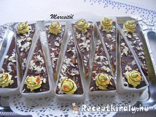 Vaníliás torta szelet