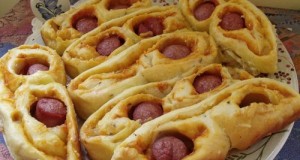 Virslis pizzás pávaszem