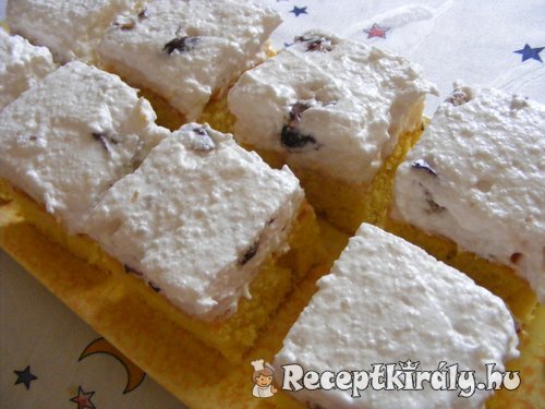 Aszalt szilvás habos kocka 3