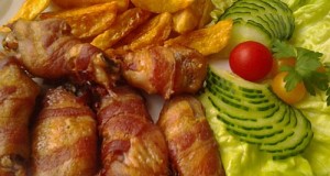 Baconos csirkeszárnyak