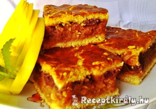 Cseresznyés almás pite