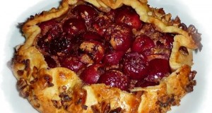 Cseresznyés pite diós krémmel