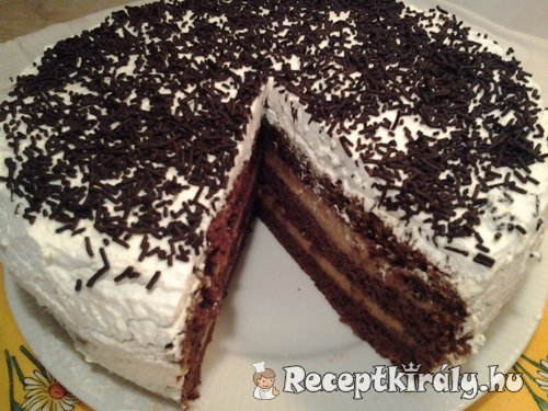 Karamellás tejszínes torta 3