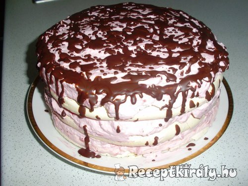 Habcsóktorta mascarponés eperkrémmel