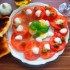 Paradicsomsaláta tojással mozzarellával
