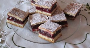 Szilvás pite pudinggal