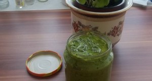 Zöld pesto