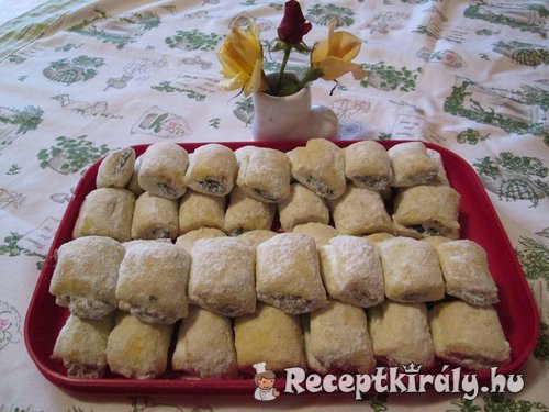 Omlós lekváros rudacska