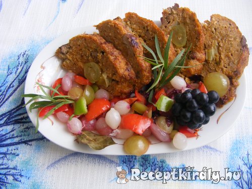 Szőlős vagdalt édes savanyú zöldség körettel