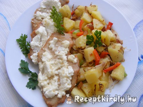 Túrós sajtos csirkemell káposztás burgonyával