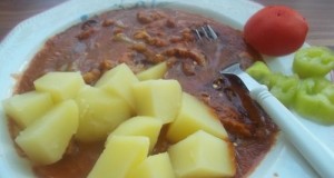 Kunsági pacalpörkölt sós krumplival