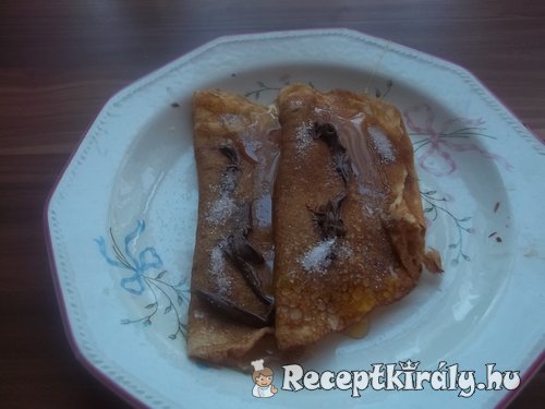 Nutellás mézes palacsinta