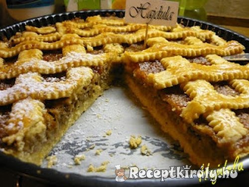 Almás, diós rácsos linzer
