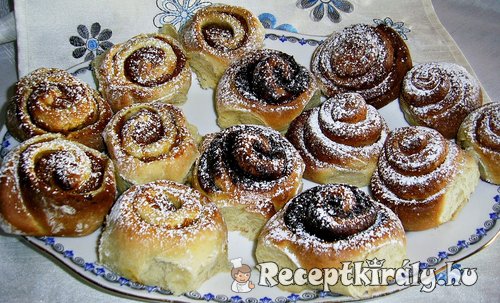 Mézes süt-tökkrémes csiga