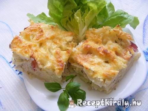 Sajtos húsos penne
