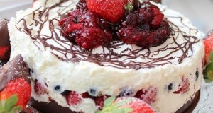 Gyümölcsös sajttorta