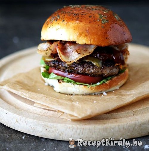 Hamburger sült baconnel 1