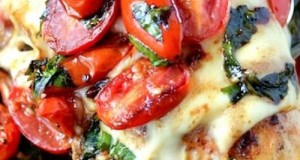 Mozzarellás paradicsomos csirke