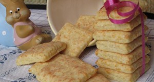 Sajtos keksz