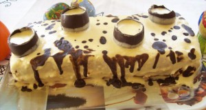 Tojáslikőrös mascarponés torta csoki tojással