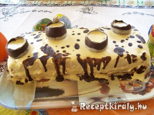 Tojáslikőrös mascarponés torta csoki tojással